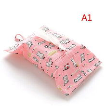 Load image into Gallery viewer, 1PCS Portable Baby Wet Wipes Storage Bag Stroller Carrying Case Easy Carry Snap Strap Wipes Container Clamshell Cosmetic Pouch
